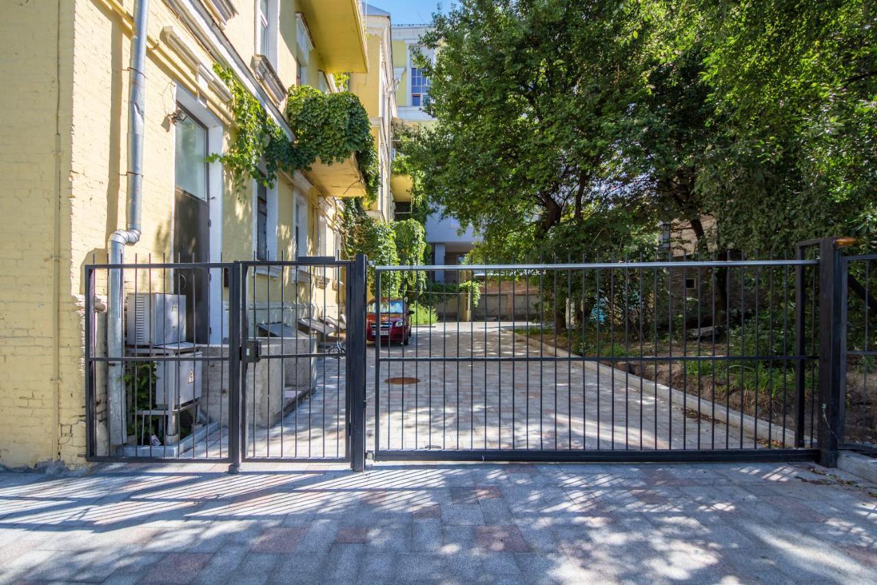 Loft Design Apartments On Desyatynnyi Ln, 7 Κίεβο Εξωτερικό φωτογραφία
